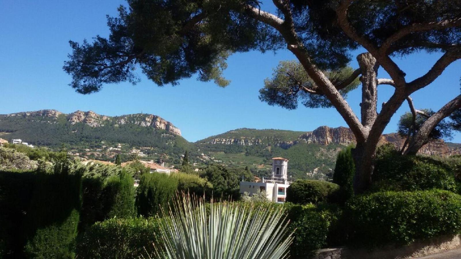 Cassis Centre- Entre Falaise Et Port Apartment Exterior photo