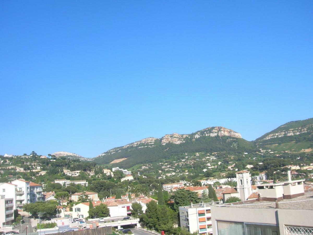 Cassis Centre- Entre Falaise Et Port Apartment Exterior photo