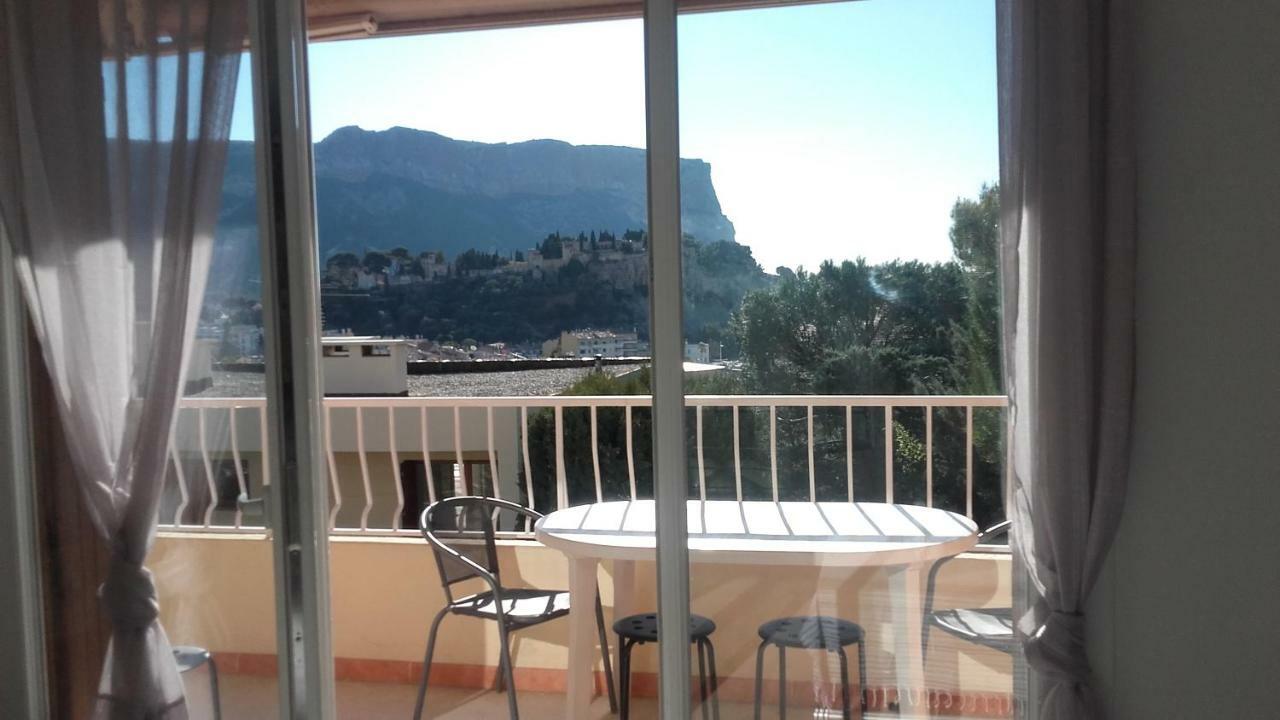 Cassis Centre- Entre Falaise Et Port Apartment Exterior photo